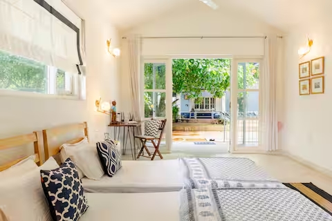 Liora Villa — 11