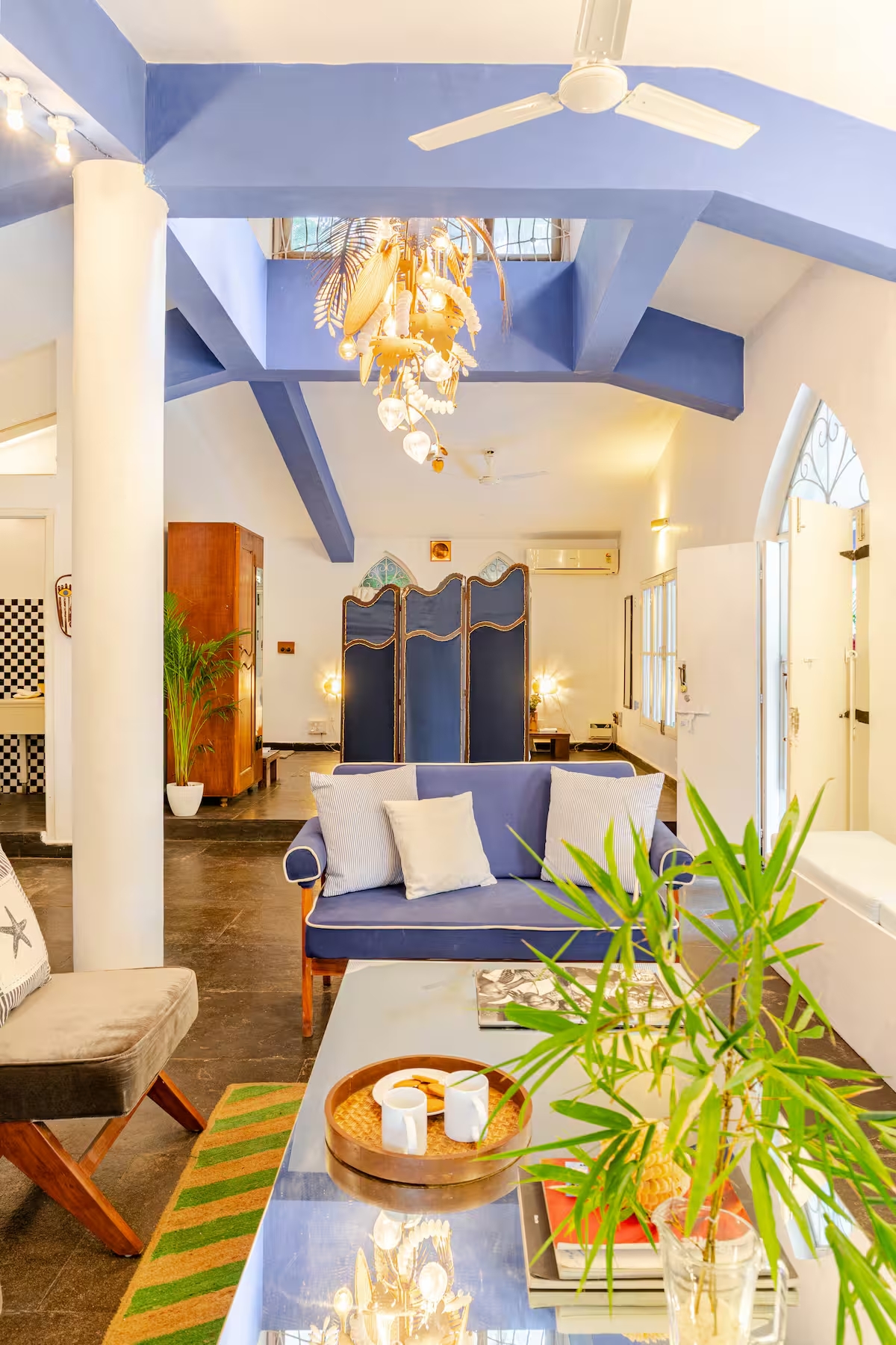 Liora Villa — 9